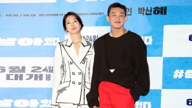 Desliza para ver más fotos de 
Park Shin Hye y Yoo Ah In en la conferencia de prensa de la película coreana #Alive. Créditos: SBS