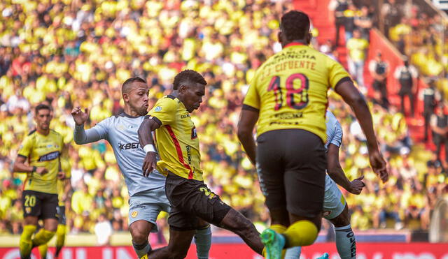 Barcelona y Aucas protagonizarán el duelo de ida de la final del fútbol ecuatoriano. Foto: Barcelona SC