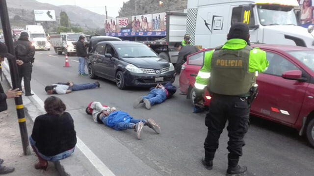 Arequipa: Robacasas caen con pistola y dinamita tras persecución [VIDEO]