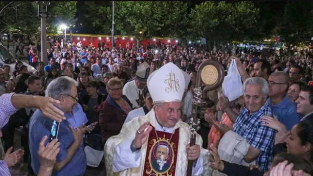 Obispo Nanini en su consagración en San Miguel. Foto: Twitter