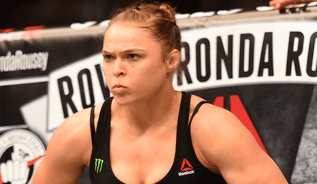 Ronda Rousey subió en su cuenta de Instagram el grave estado de su dedo tras sufrir un accidente en México. | Foto: AFP