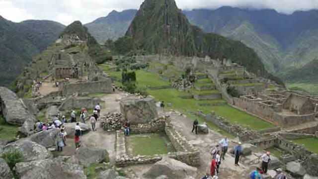 Personas realizan actos inapropiados en Machu Picchu [VIDEO]