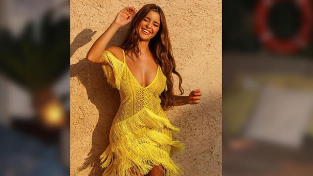 Vía Instagram: Doble de Selena Gomez impacta a sus seguidores al usar un sexy escote 