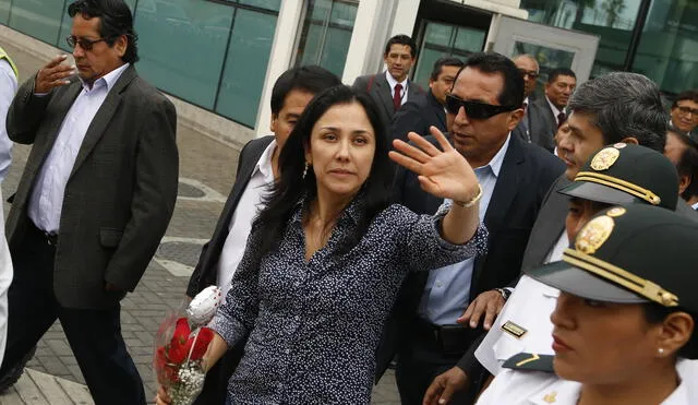 Poder Judicial debe autorizar salidas del país de Nadine Heredia