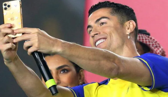 Cristiano Ronaldo fue presentado ante más de 25.000 hinchas de Al-Nassr. Foto: Twitter