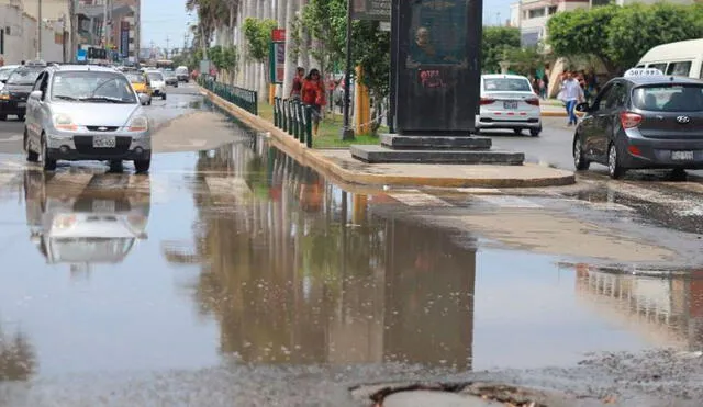 Los aniegos en la ciudad de Chiclayo son constantes y afecta la salud pública.