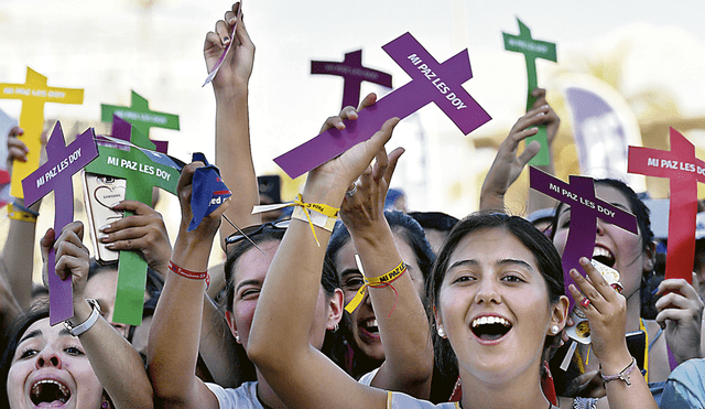 Papa Francisco cita al grupo de rock La Ley para explicar tristeza a los jóvenes