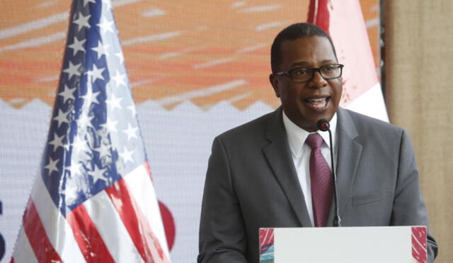 "Empresas estadounidenses están interesadas en participar en reconstrucción", asegura embajador