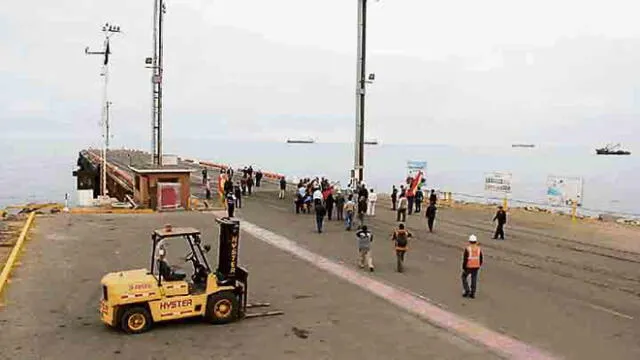 Desde fin de año 60 mil Tn de carga boliviana saldrán por puerto de Ilo