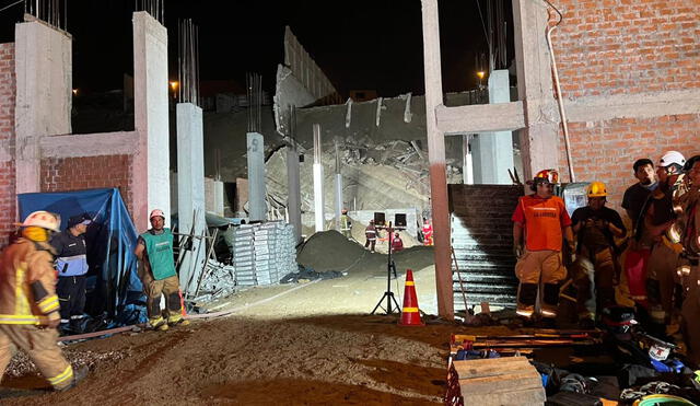 El bombero encargado del rescate detalló que no pueden usar maquinarias por las características del terreno. Foto: Raúl Egúsquiza/URPI - LR