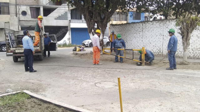 Retiran tranqueras ilegales que impedían normal paso de vehículos en Trujillo
