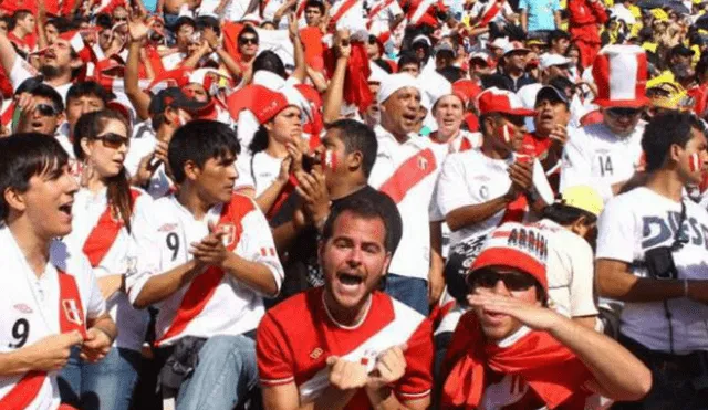 Selección Peruana: Mira cómo se vivió el gol de Flores desde la tribuna en Quito [VIDEO]