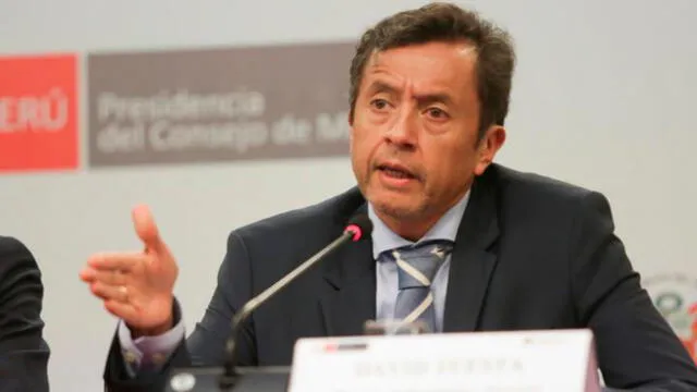 Ministro Tuesta descarta inflación tras alza del ISC