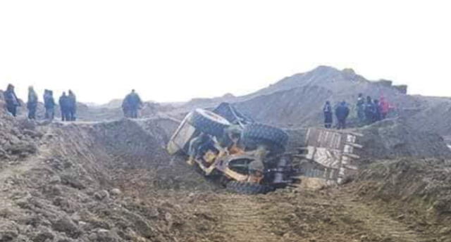 Despiste de maquinaria pesada ocasiona muerte de conductor en Puno.