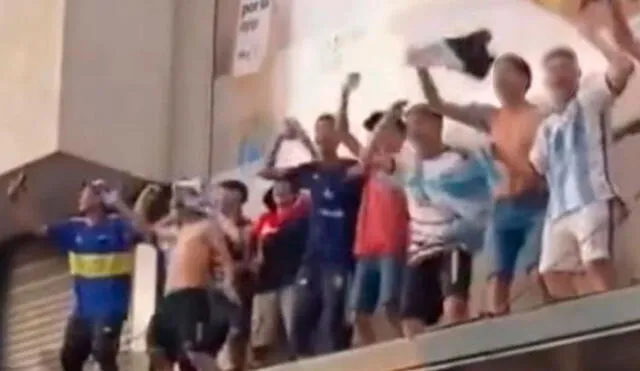 Varios hinchas de la Selección argentina tuvieron conductas riesgosas durante los festejos por la obtención de la Copa del Mundo. Foto: Referencial / captura Perfil