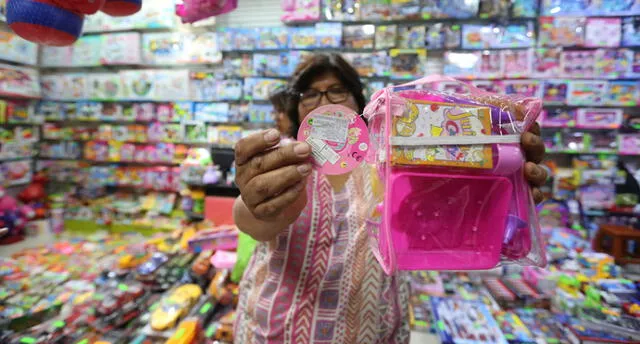Cuidado con juguetes bamba en Arequipa, podrían causar cáncer [FOTOS]