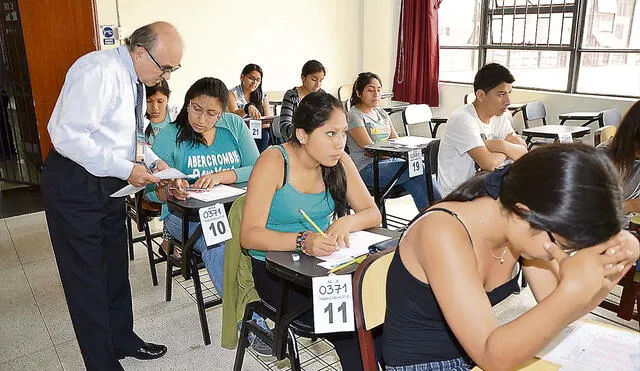 Larga espera. Al menos 20 mil profesores universitarios se beneficiarían con esta norma. Foto: difusión