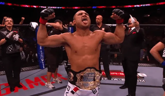 UFC: Campeones mundiales que perdieron su título sin pelear [FOTOS]