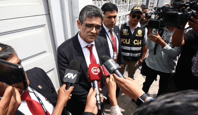 Fujimoristas insultaron a fiscal Pérez tras interrogar a Miguel Castro