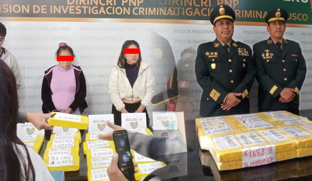 Cusco. Presunta banda quedó detenida por llevar droga. Foto composición LR - Alexander Flores - URPI