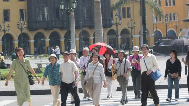 Se prevé recibir 200 mil turistas chinos anualmente, sostiene ministro Ferreyros