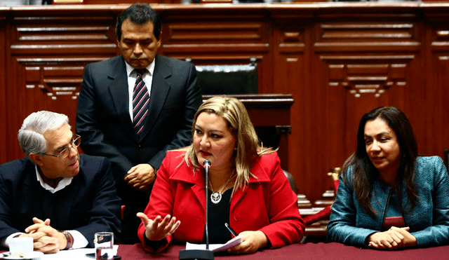 Congreso debate denuncias constitucionales contra miembros del TC y Carlos Basombrío