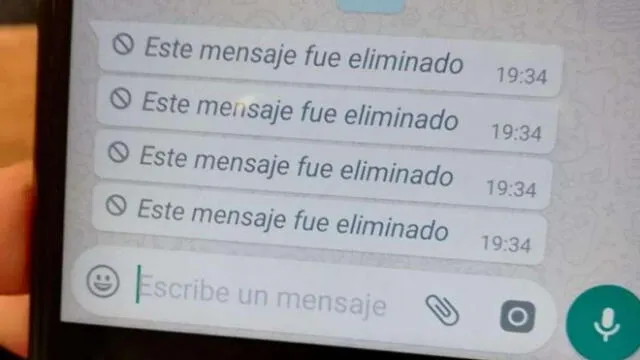 Cuando borras un mensaje de WhatsApp, la app muestra un mensaje que le informa a la persona con la que estas chateando.