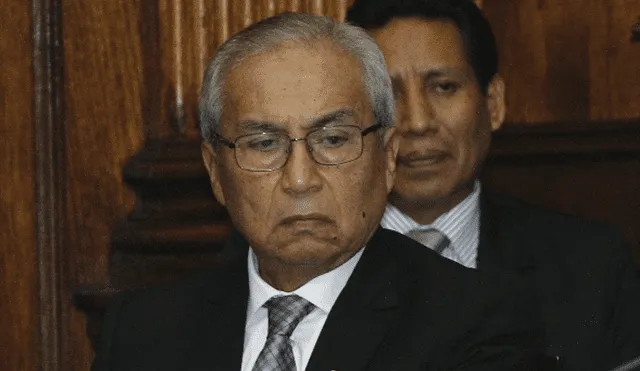 Pedro Chávarry cesa a fiscal que apoya a José Domingo Pérez