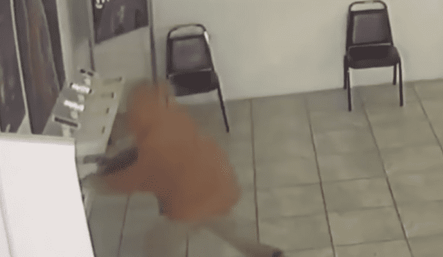 YouTube viral: inexperto ladrón comete terrible blooper mientras robaba una tienda [VIDEO]