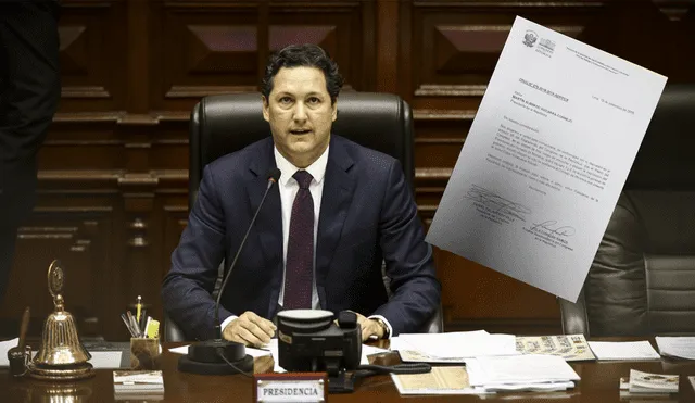  Daniel Salaverry notifica cuestión de confianza aprobada a Vizcarra