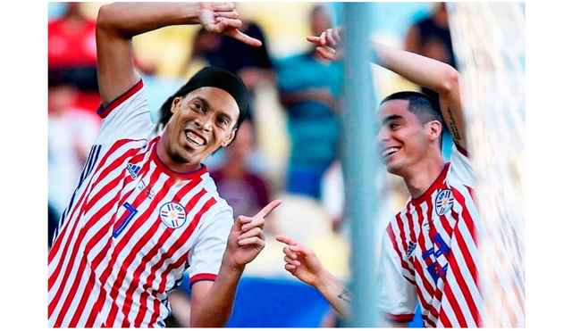 Ronaldinho es víctima d divertidos memes tras usar identificación falsa en Paraguay.
