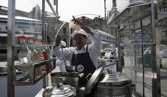 El emoliente es una de las bebidas más consumidas por los peruanos. Foto: La República