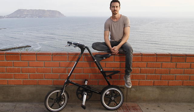 Bruno Ascenzo: “Montar bicicleta me ha ayudado a sacar nuevas ideas para mis guiones”