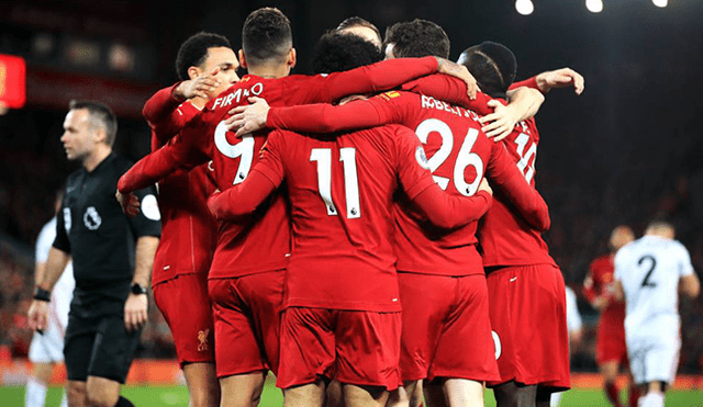 Liverpool acumula 37 partidos invictos en la Premier League inglesa