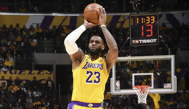 Los Angeles Lakers de LeBron James derrotó a San Antonio Spurs en partido por la NBA. Foto: AFP