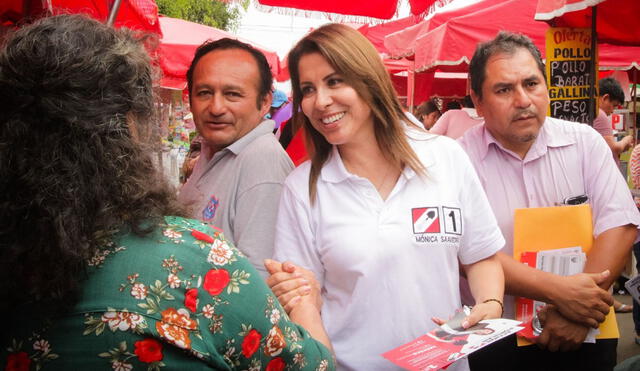 Extrabajadora denuncia que alcalde de Jesús María usaba a los trabajadores de la comuna para apoyar la campaña interna de Mónica Saavedra. Foto: Difusión.