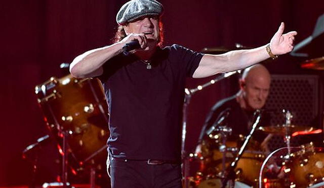 Vocalista de AC/DC reaparece en los escenarios