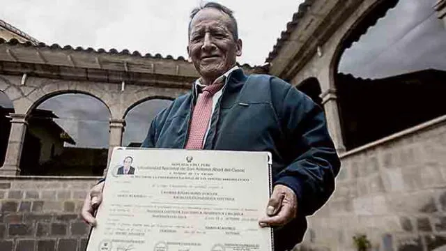 Cusco: Bachiller a los 79 años