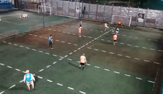 Fútbol con distanciamiento social en Argentina en tiempos de coronavirus. Foto: Twitter