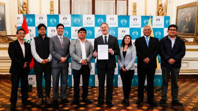 Municipalidad de Lima firmó convenio con distritos para implementar almacenes donde se guardarán bienes para damnificados. Créditos: Municipalidad de Lima.