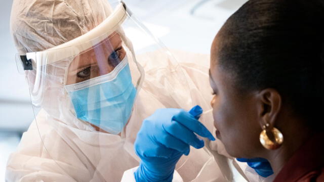 Bélgica  no solo se contabiliza el número de fallecidos confirmados por coronavirus; sino también, los casos sospechosos. Foto: AFP