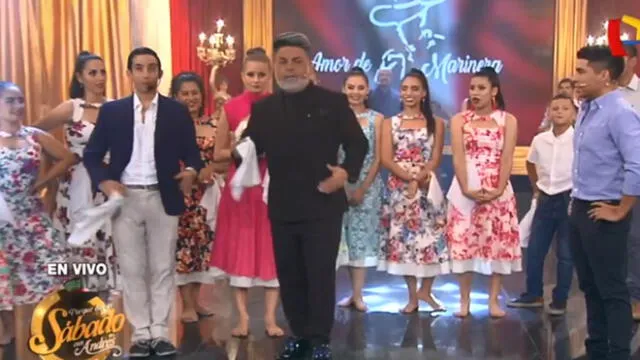 Andrés Hurtado muestra sus Dolce Gabbana en vivo