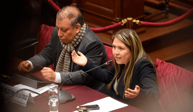 Vilcatoma y Arana discusión. Foto: Melissa Merino / La República.