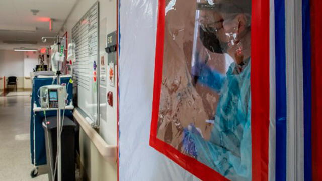 La pandemia de nuevo coronavirus ha provocado al menos 1 843 631 muertos en el mundo. Foto: AFP
