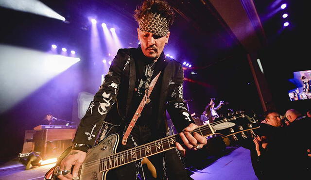 En sus inicios, Johnny Depp soñaba con ser una estrella del rock. Foto: AFP
