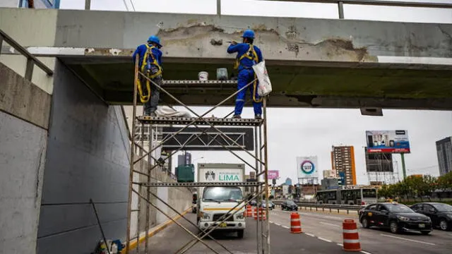 Personal de la comuna limeña se encargó de reparar la infraestructura del puente. Créditos: Municipalidad de Lima.