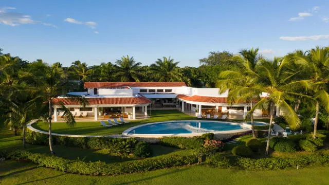 El lujoso resort cuenta con villas que tienen piscinas, playa privada y servicio de mayordomos. (Foto: Facebook/Casa de Campo Resort & Villas)