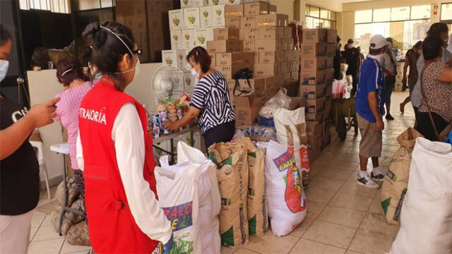 Contraloría supervisa entrega de canasta de víveres en 38 municipios de Lima y Callao