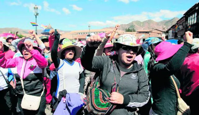 Docentes del Cusco amenazan interrumpir fiesta del Inti Raymi