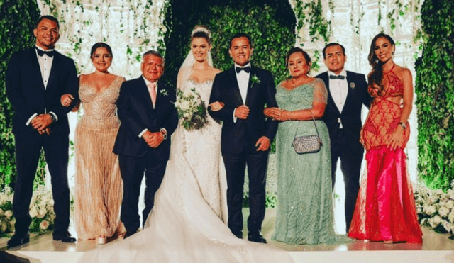 Toda la familia Acuña en el matrimonio de Brunella y Richard. Foto: Instagram.